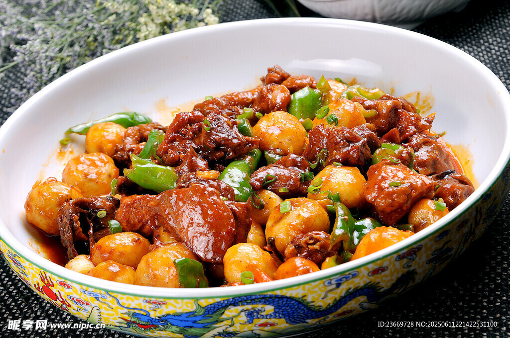 小土豆炒鸡块