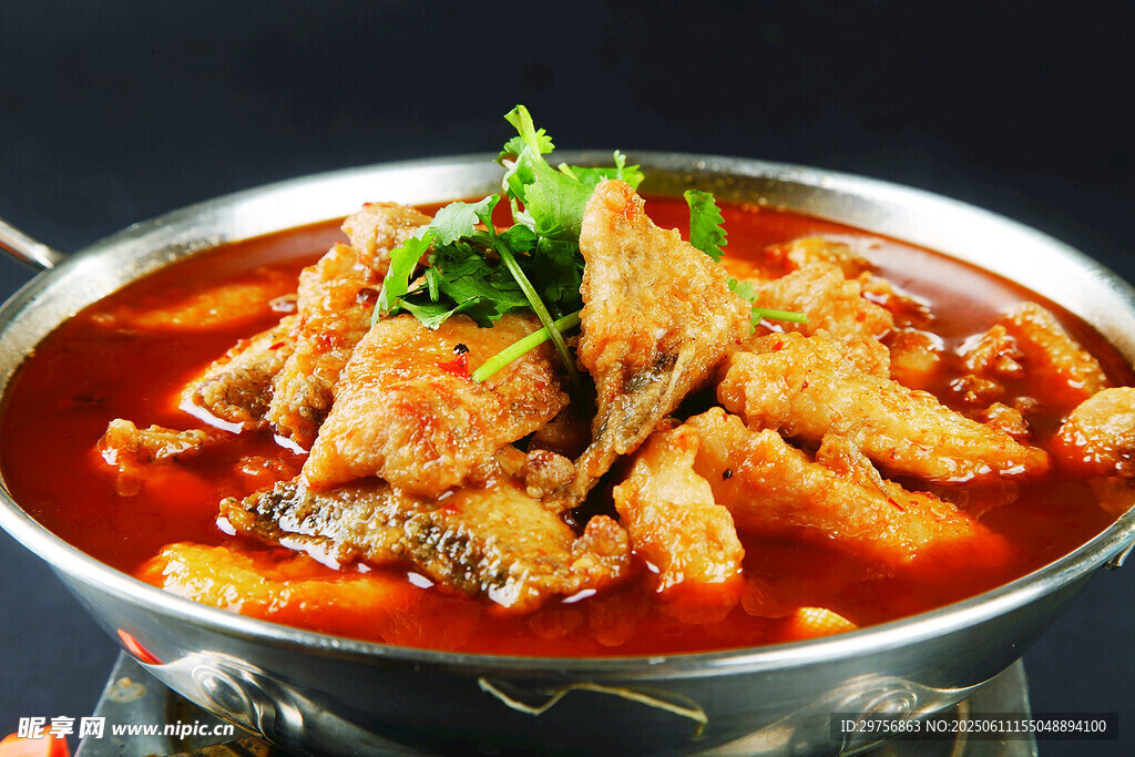 香辣美味的火锅酥肉