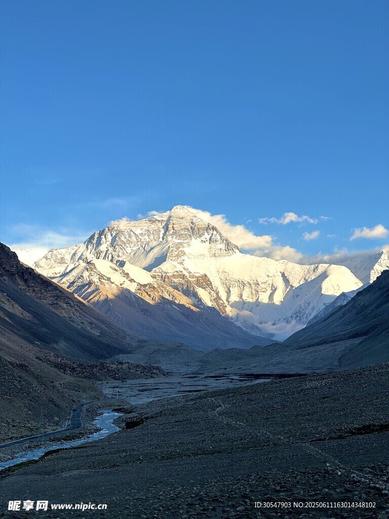 珠穆朗玛峰