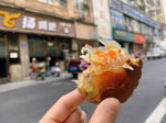 街头美味小吃一口酥皮