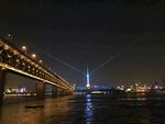武汉长江大桥夜景璀璨