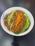 美味肉酱拌面