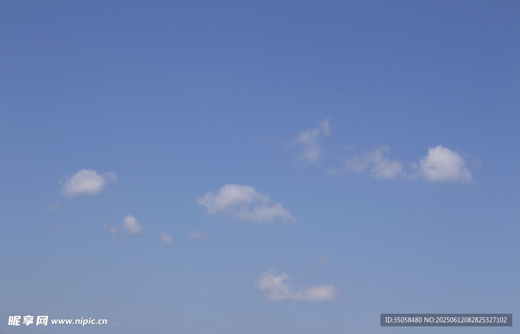 蓝天白云 