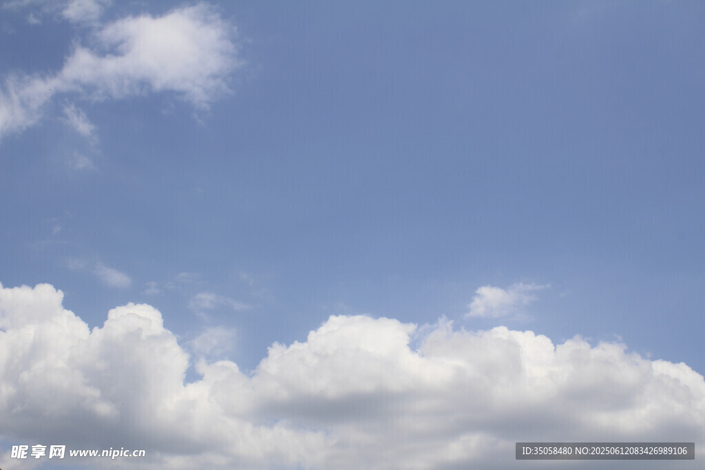 蓝天白云 