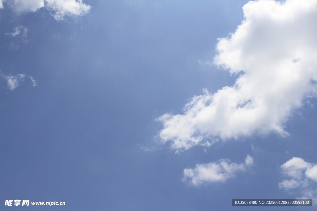 蓝天白云 