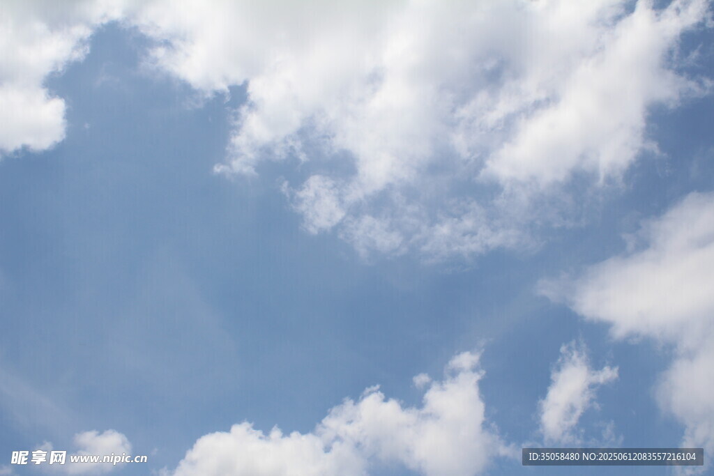 蓝天白云 