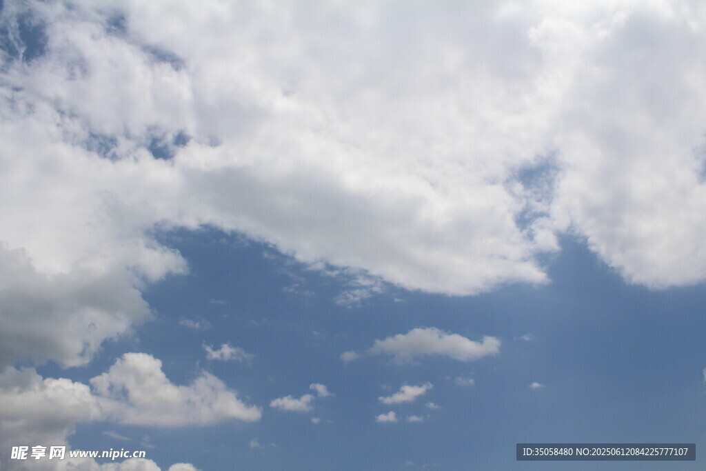 蓝天白云 