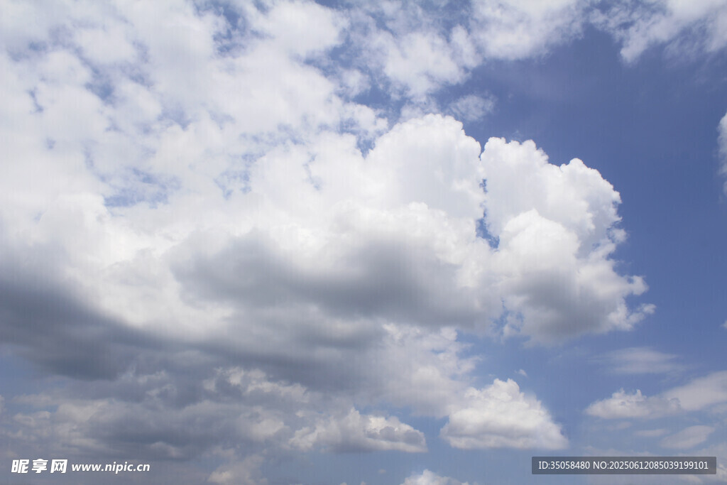 蓝天白云 
