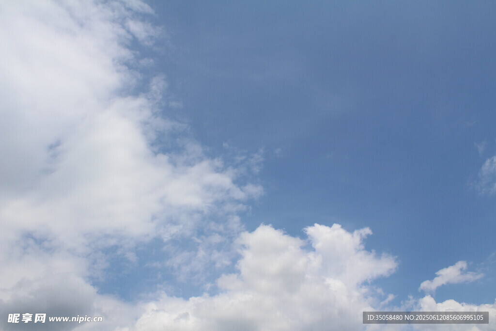 蓝天白云 