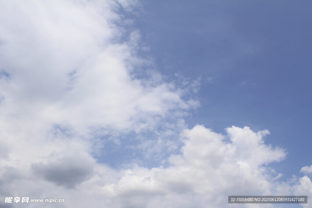蓝天白云 
