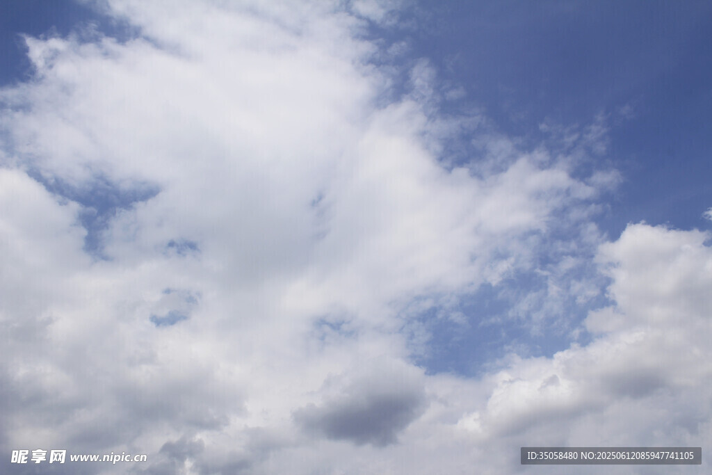 蓝天白云 