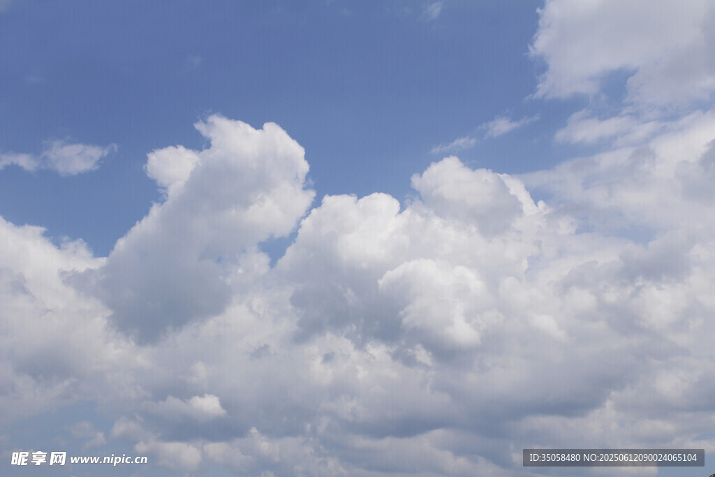 蓝天白云 