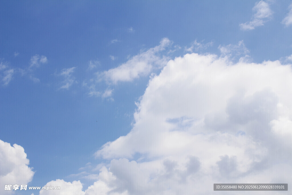 蓝天白云 