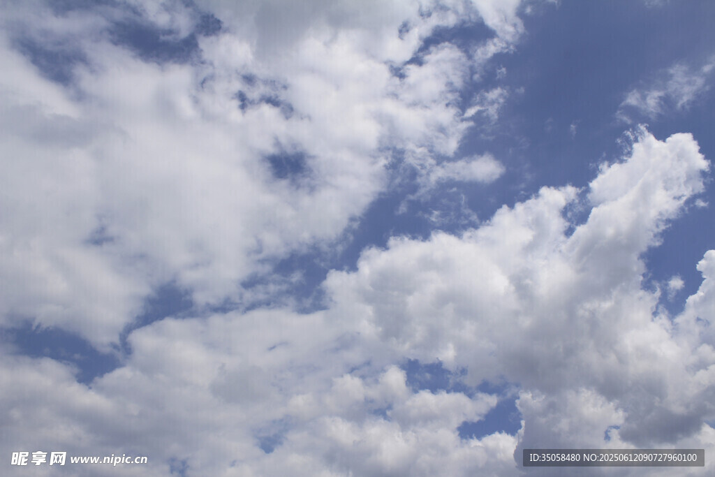 蓝天白云 