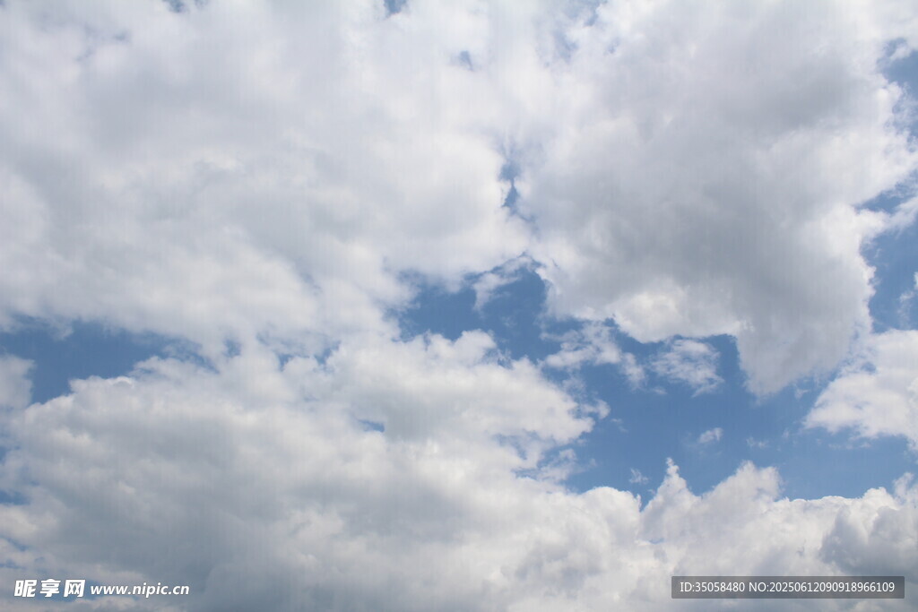 蓝天白云 