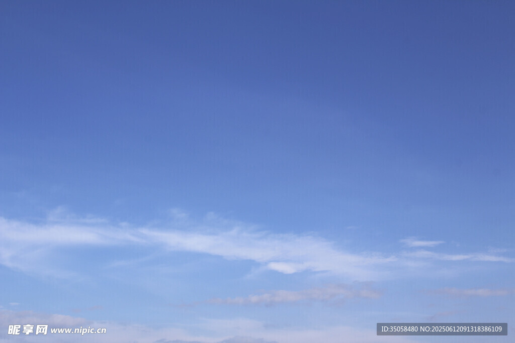 蓝天白云 