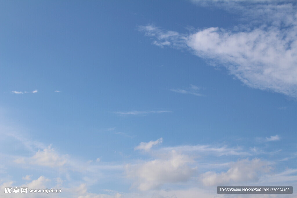 蓝天白云 