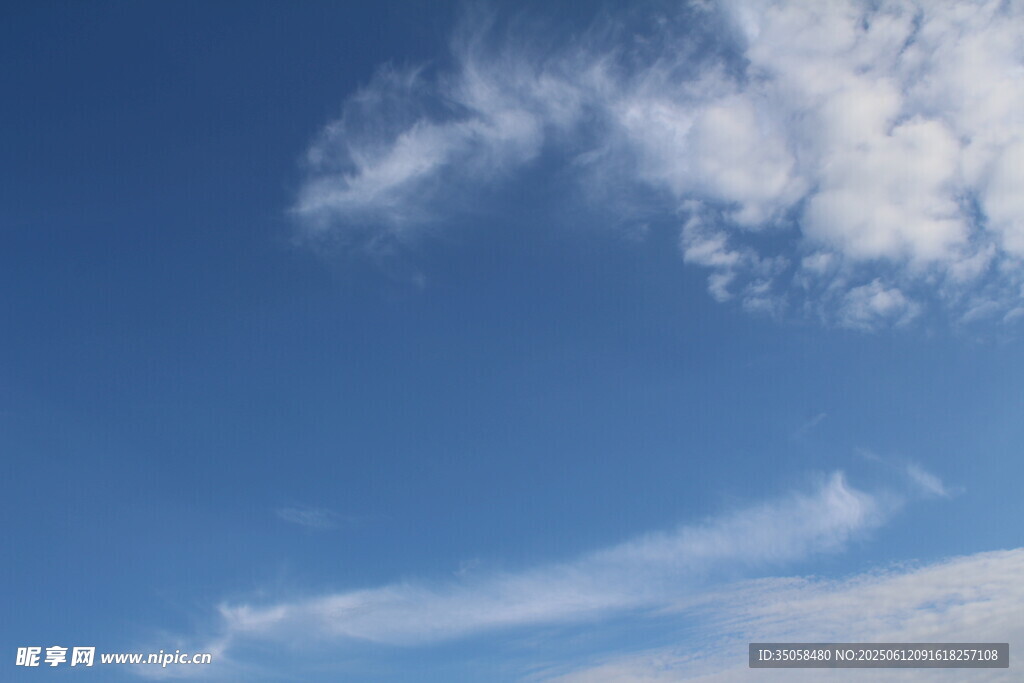 蓝天白云 