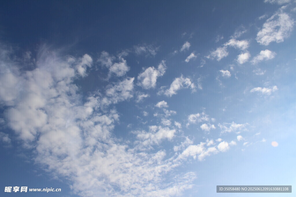 蓝天白云 