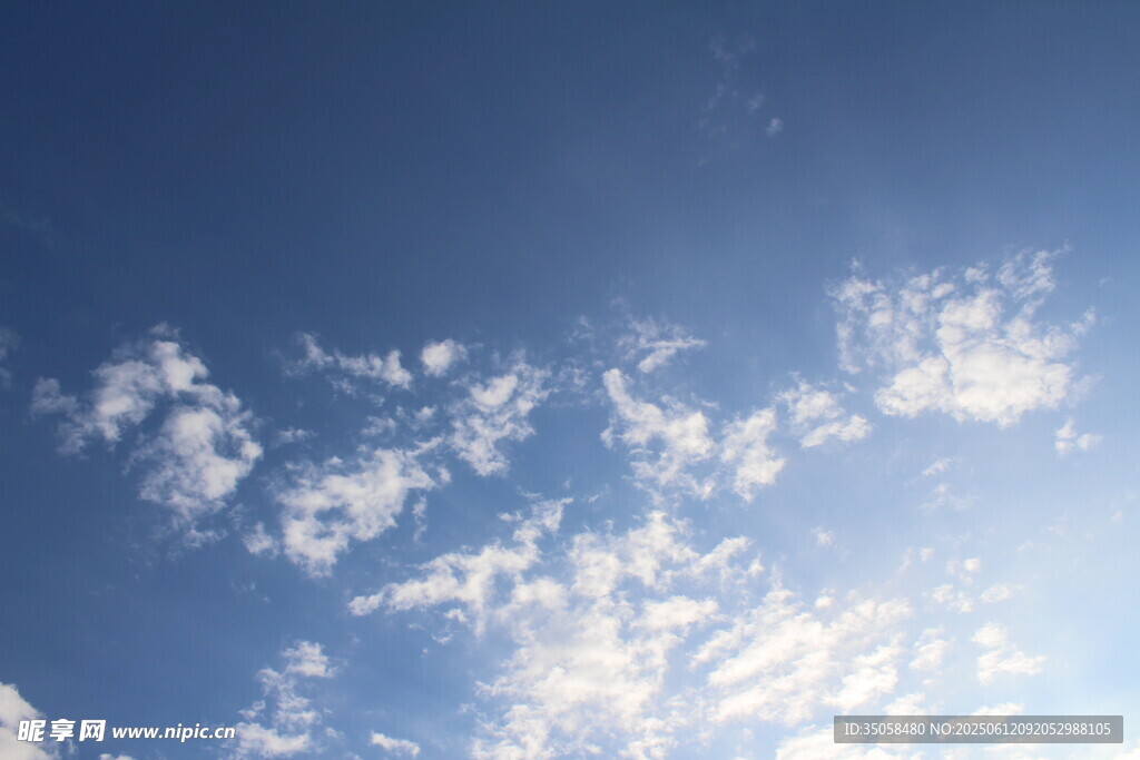 蓝天白云 