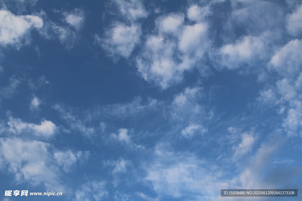 蓝天白云 