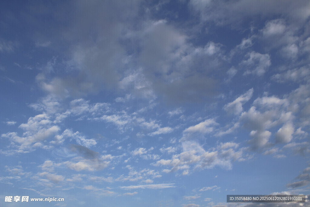 蓝天白云 