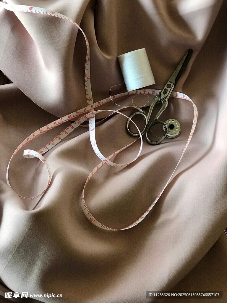 精致绸缎