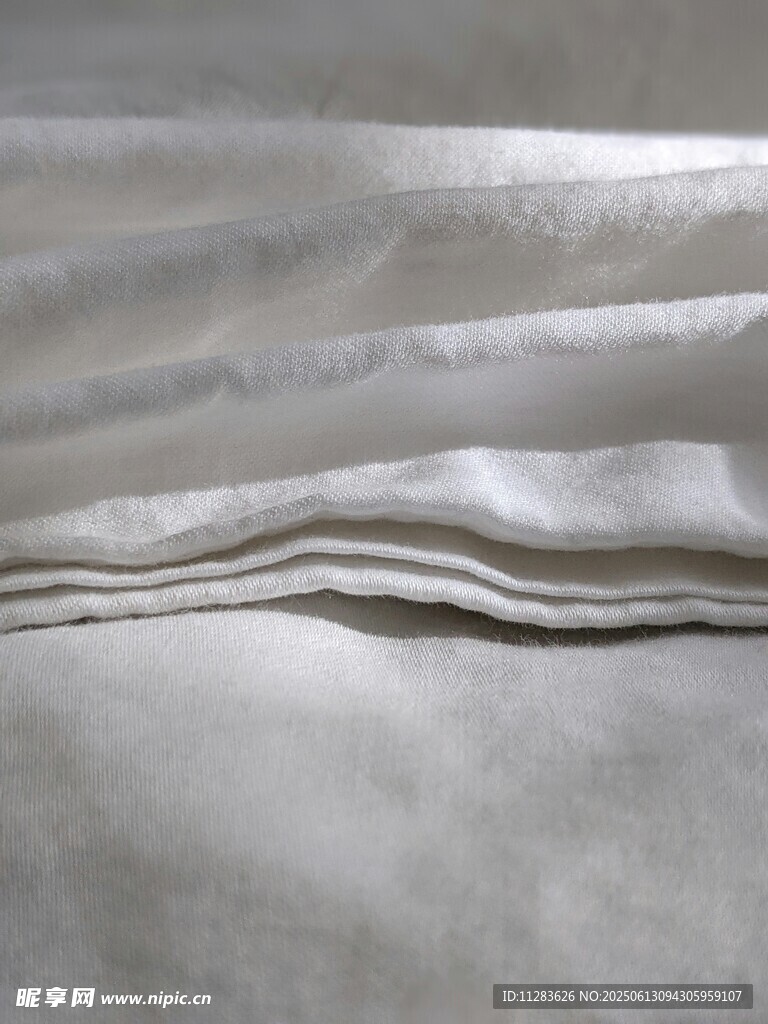 柔软白色织物纹理特写