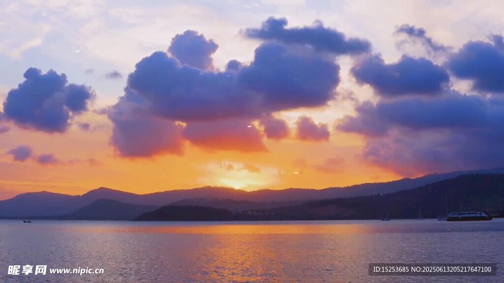 海上壮丽日落美景