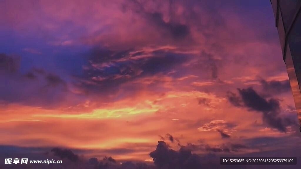 绚丽晚霞天空美景
