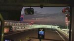 车内视角的城市夜景画面