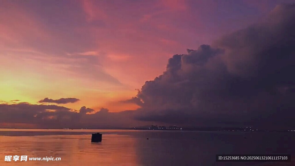 海上绝美日落霞光景色