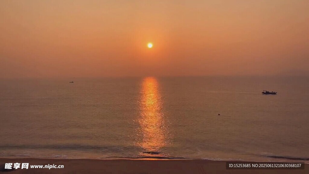 海上日出美景