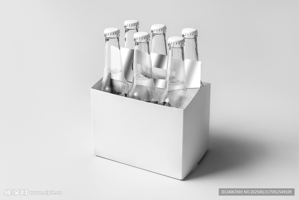 白色盒中整齐排列的物品