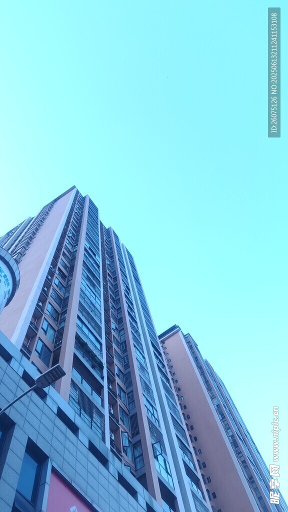 现代高楼大厦仰视景观