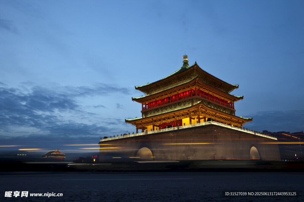 西安钟楼夜景