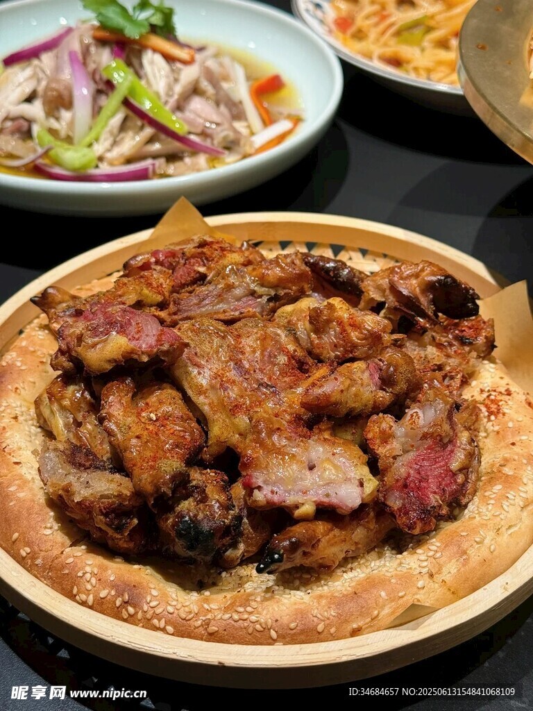 馕坑肉