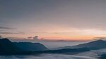 山间晨曦美景