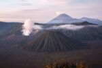 壮丽火山景观