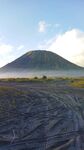 壮丽火山景观 广袤大地