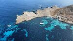美丽海岛蓝色海域景观
