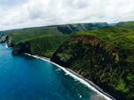 俯瞰碧海青山海岸线