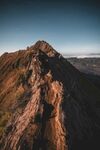 壮丽山峰景观