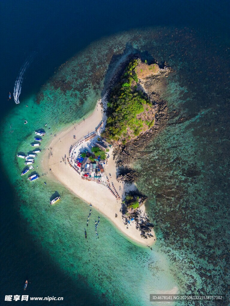 美丽海岛俯瞰图