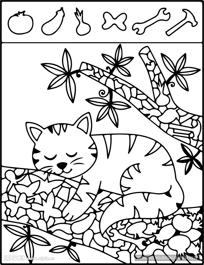 猫咪在花丛树枝间休憩