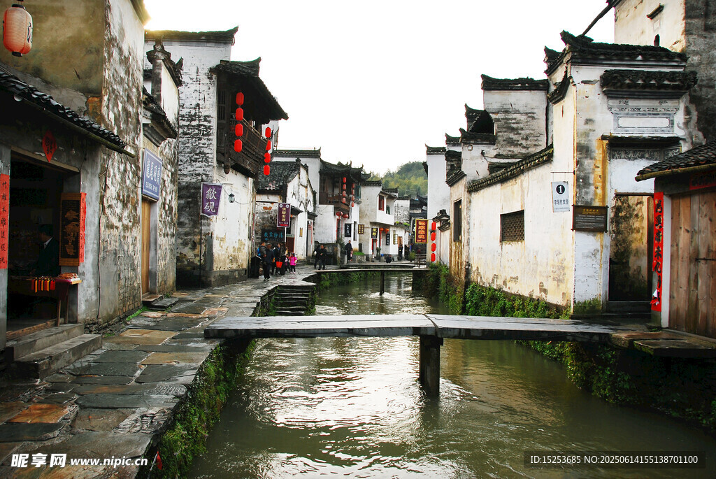 江南水乡古巷小桥流水景