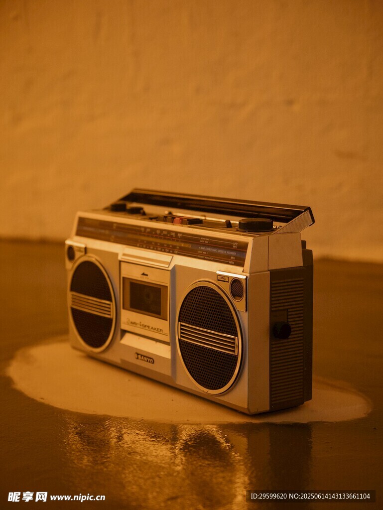 复古收音机 