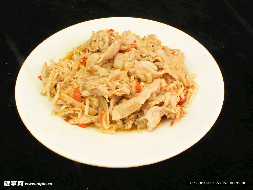 美味鸡肉炒面
