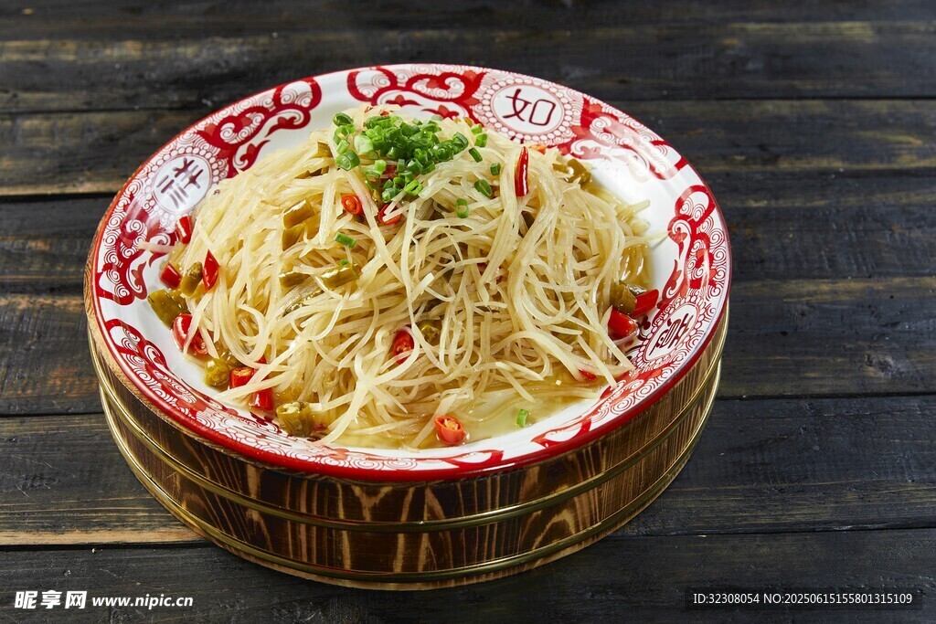 美味凉拌金针菇