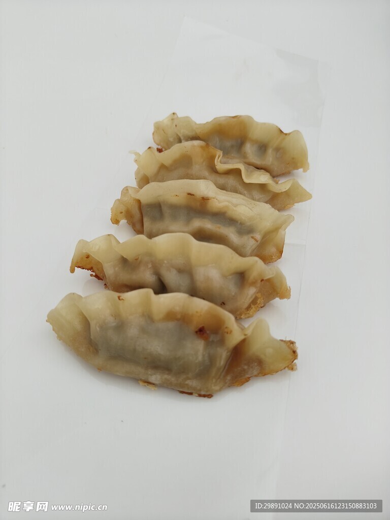 锅贴